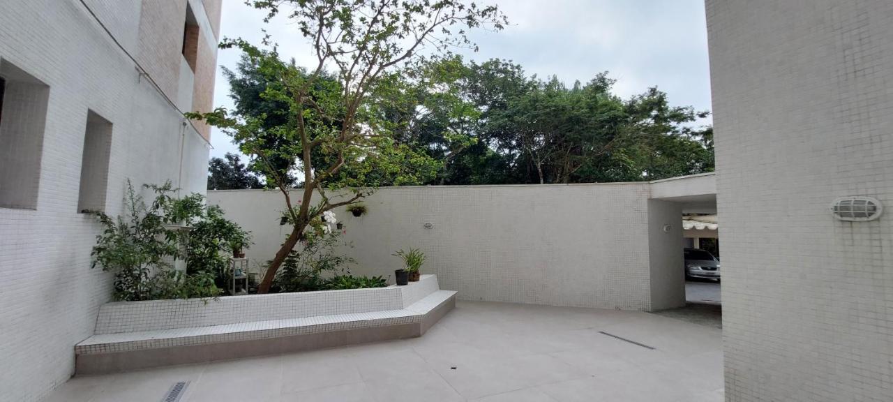 Holiday home Ap Riviera Uma Quadra Da Bertioga